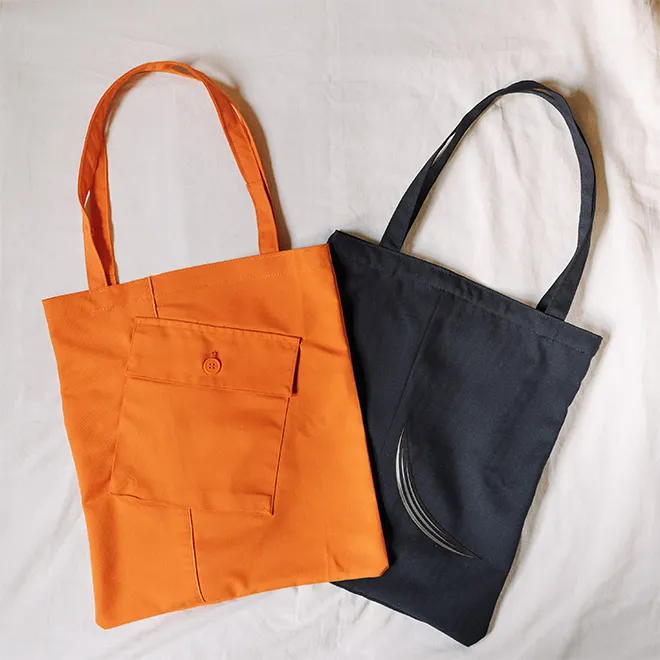 旧制服から作製したトートバッグ