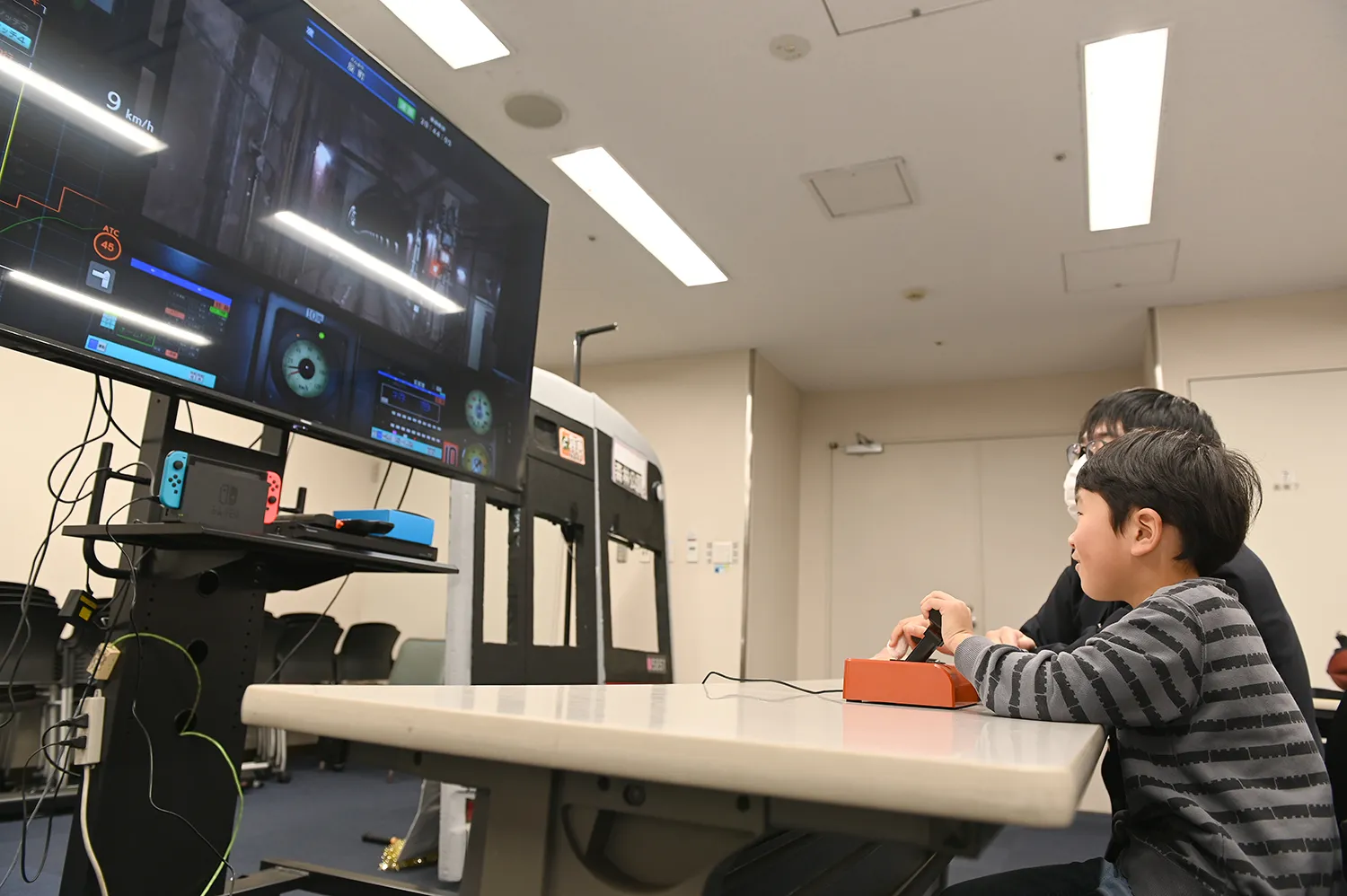 リアルな映像を見ながらの運転体験