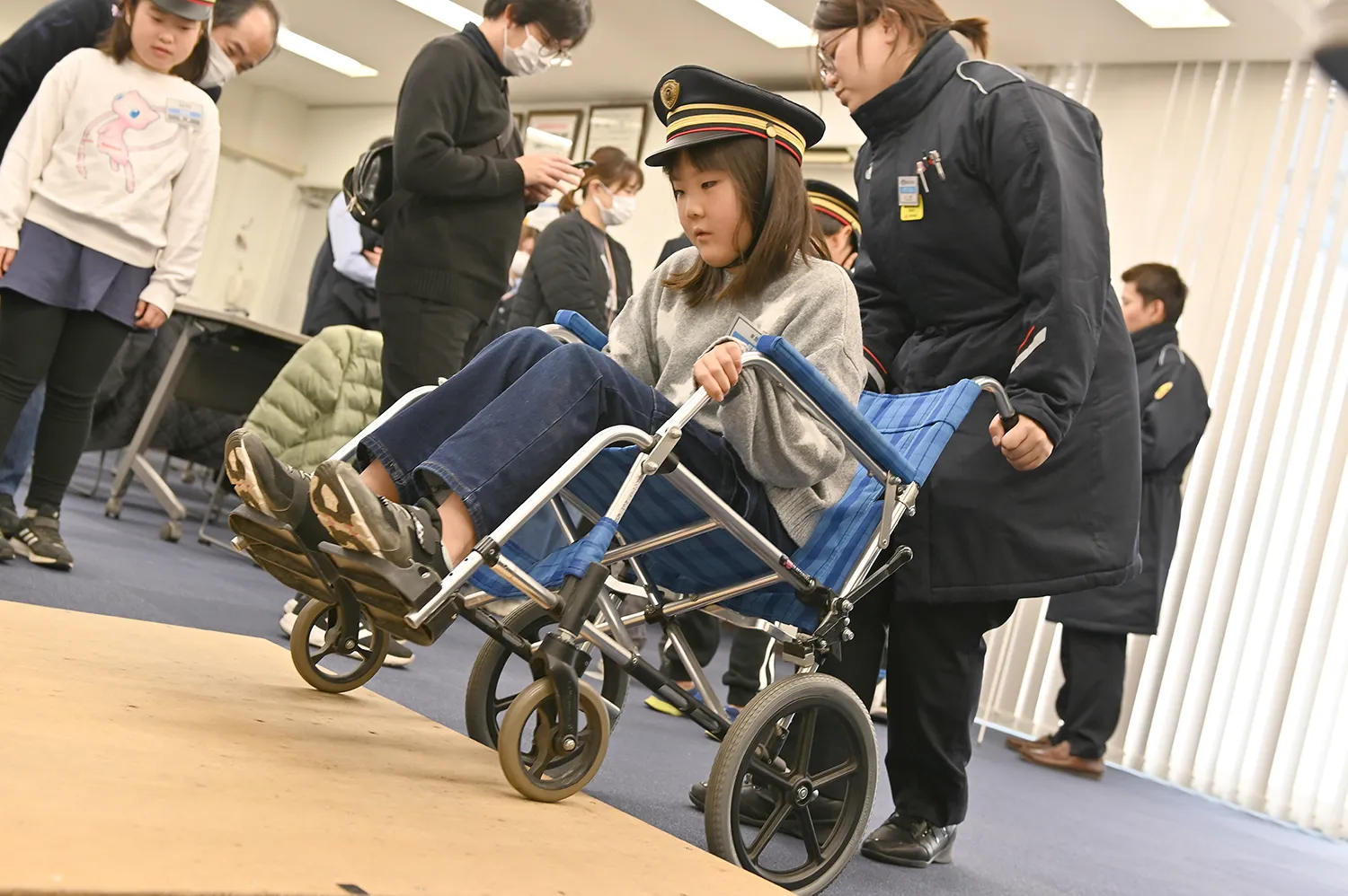 身体が不自由なお客さまへの介助体験！