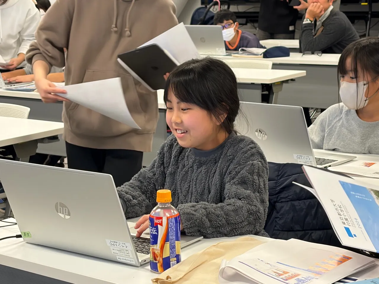 「敵」や「弾」のプログラミングへ